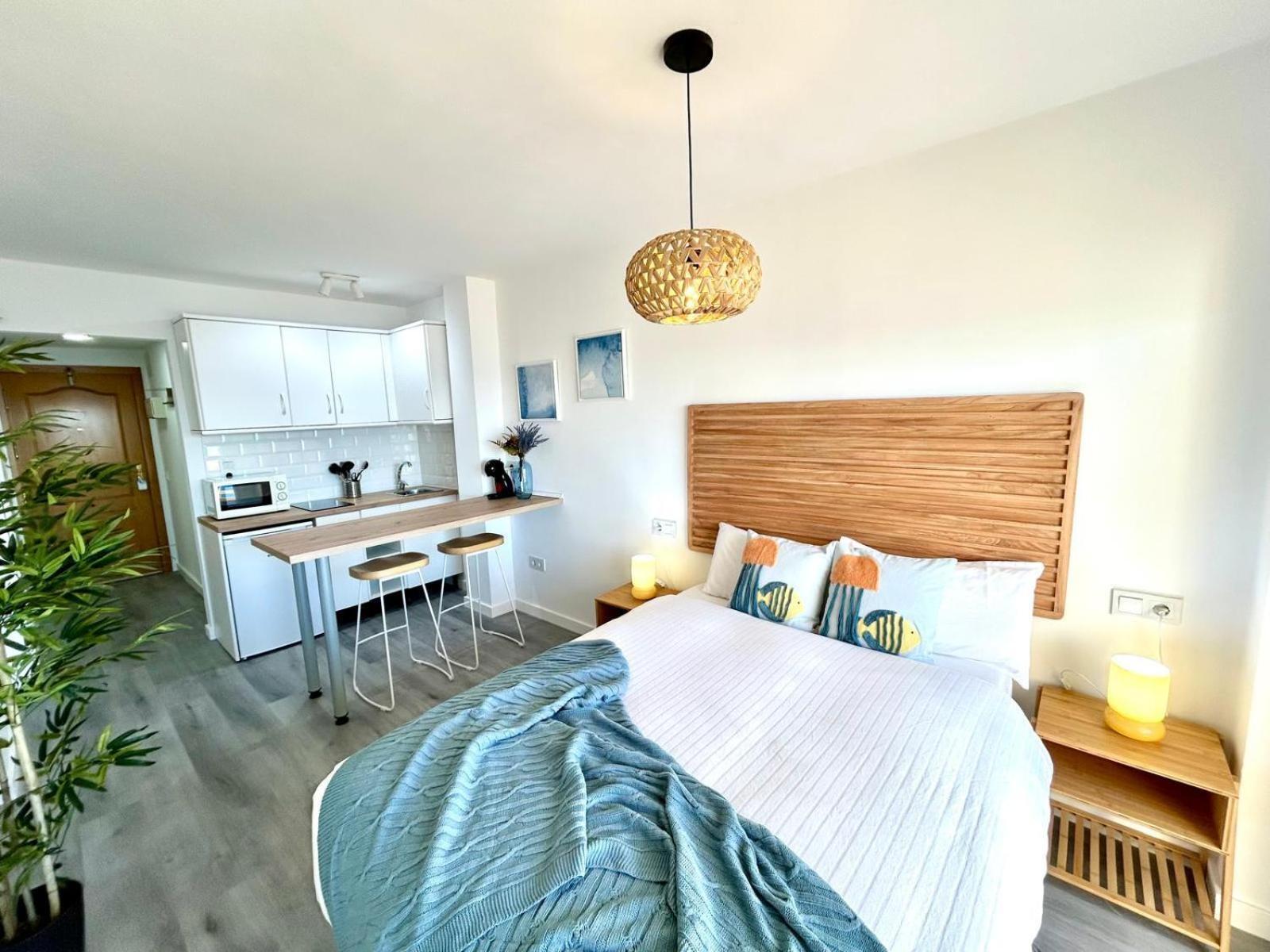 丰希罗拉Stella Maris - Amazing Frontal Sea Views With Pool & Terrace By 10Tosea公寓 外观 照片