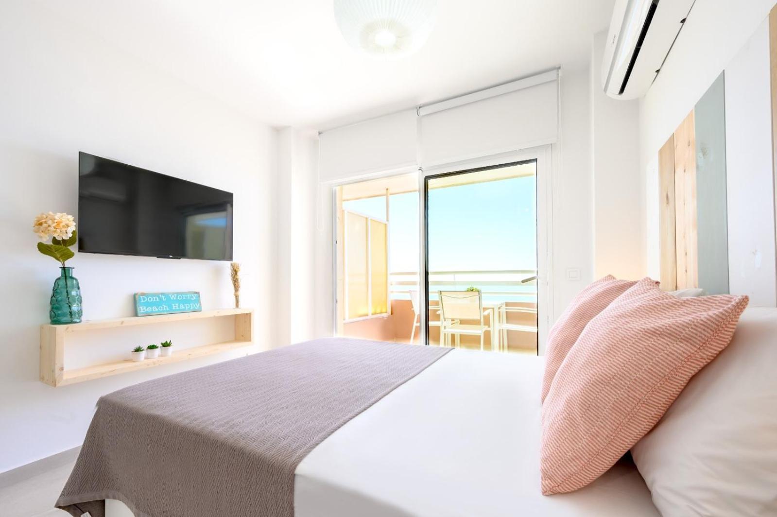 丰希罗拉Stella Maris - Amazing Frontal Sea Views With Pool & Terrace By 10Tosea公寓 外观 照片